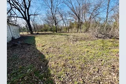 709 Jefferson Street E, Sulphur Springs, TX 75482 - Photo 11