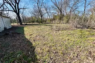 709 Jefferson St E, Sulphur Springs, TX 75482 - Photo 11