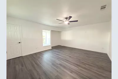 418 Clover Lane, Garland, TX 75043 - Photo 21