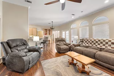 5519 Hunterwood Lane, Arlington, TX 76017 - Photo 11