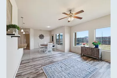 1101 Sierra Blanca Drive, Burleson, TX 76028 - Photo 11