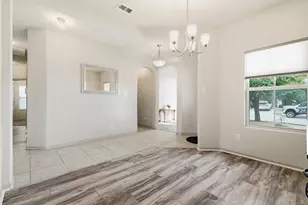 1101 Sierra Blanca Dr, Burleson, TX 76028 - Photo 5