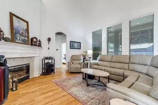 3827 W Crescent Way W, Frisco, TX 75034 - Photo 9