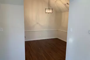 3903 Wanklyn Ct, Dallas, TX 75237 - Photo 5