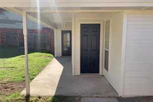 3903 Wanklyn Ct, Dallas, TX 75237 - Photo 21