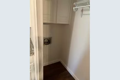 3903 Wanklyn Court, Dallas, TX 75237 - Photo 19