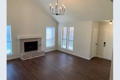 3903 Wanklyn Court, Dallas, TX 75237 - Photo 17