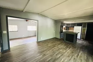 305 Live Oak Ln, Mabank, TX 75156 - Photo 5