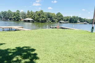 305 Live Oak Ln, Mabank, TX 75156 - Photo 17