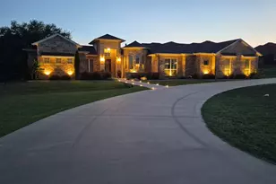 100 Maverick Ct, Granbury, TX 76049 - Photo 1