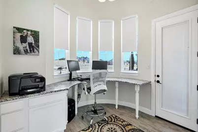 100 Maverick Court, Granbury, TX 76049 - Photo 15