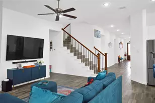 10018 Farmland Dr, Frisco, TX 75035 - Photo 5