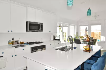 10018 Farmland Drive, Frisco, TX 75035 - Photo 9