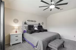 3701 Dutch Iris Ln, Fort Worth, TX 76140 - Photo 17