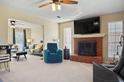 5329 Grand Mesa Drive, Fort Worth, TX 76137 - Photo 9