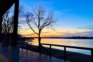 11194 Lakeside Ln, Mabank, TX 75156 - Photo 7