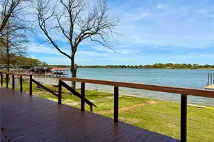 11194 Lakeside Ln, Mabank, TX 75156 - Photo 1