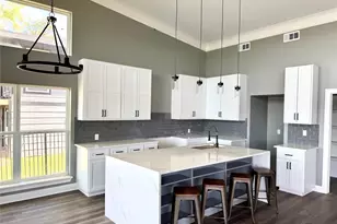 11194 Lakeside Ln, Mabank, TX 75156 - Photo 9