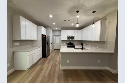 1921 Avenue A, Denison, TX 75021 - Photo 3