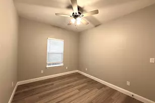 1921 Ave A, Denison, TX 75021 - Photo 9