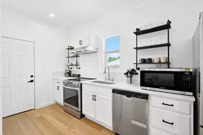 3322 Darby Lane #Guest House, Denton, TX 76207 - Photo 15