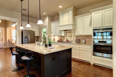 821 Crimson Road, Lantana, TX 76226 - Photo 7