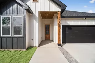 555 Burrell Dr, Dallas, TX 75232 - Photo 7