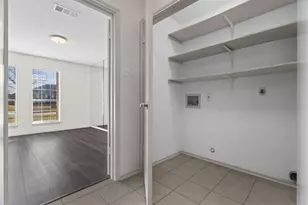 812 Bentle St, Cedar Hill, TX 75104 - Photo 13