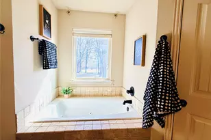 517 Cox Dr, Weatherford, TX 76088 - Photo 27