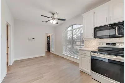 8809 Greenwood Trail, Rowlett, TX 75088 - Photo 15