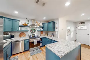 1961 Morris St, Dallas, TX 75212 - Photo 13