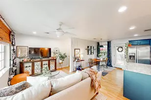 1961 Morris St, Dallas, TX 75212 - Photo 5