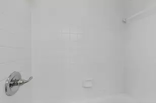 913 W Rochelle Rd, Irving, TX 75062 - Photo 19