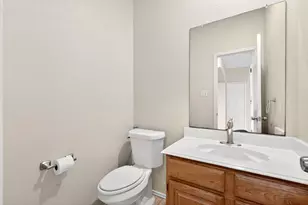 2124 Newport Dr, Flower Mound, TX 75028 - Photo 17