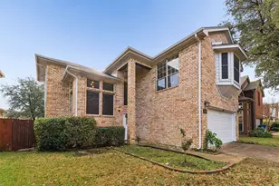 2124 Newport Dr, Flower Mound, TX 75028 - Photo 3