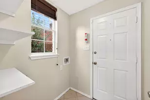 2124 Newport Dr, Flower Mound, TX 75028 - Photo 15