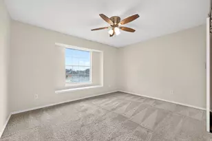 2124 Newport Dr, Flower Mound, TX 75028 - Photo 27