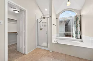 2124 Newport Dr, Flower Mound, TX 75028 - Photo 23