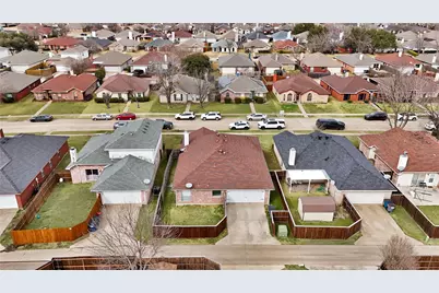 2840 Saint Johns Avenue, Lancaster, TX 75146 - Photo 17