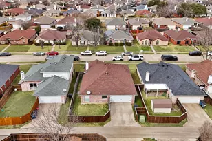 2840 St Johns Ave, Lancaster, TX 75146 - Photo 17