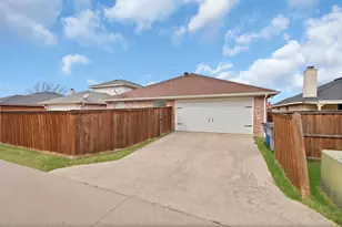2840 St Johns Ave, Lancaster, TX 75146 - Photo 19