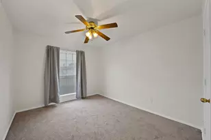 2840 St Johns Ave, Lancaster, TX 75146 - Photo 23