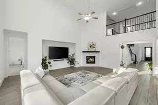 10736 Smoky Oak Trail, Argyle, TX 76226 - Photo 3