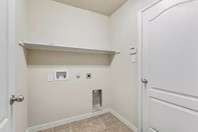 813 Honey Hill Drive, Garland, TX 75040 - Photo 17