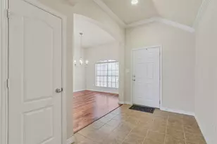 813 Honey Hill Dr, Garland, TX 75040 - Photo 3