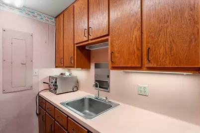 2005 N Jefferson Avenue, Mt Pleasant, TX 75455 - Photo 13