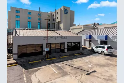 2005 N Jefferson Avenue, Mt Pleasant, TX 75455 - Photo 1
