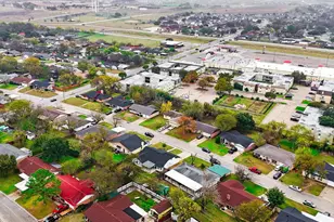 916 Kelley Dr, Everman, TX 76140 - Photo 35