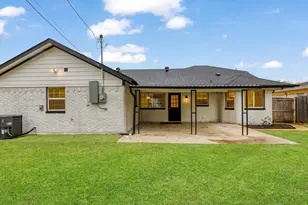 916 Kelley Dr, Everman, TX 76140 - Photo 23