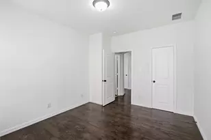 324 Enid Dr, Lewisville, TX 75056 - Photo 9